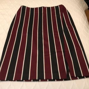 Skirt, New York and company, 7th Avenue, size 4